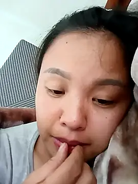 Snapshot of Pretty-haert chatting on February 7, 2026, 5:11 am Pretty-haert online show from February 7, 2026, 5:11 am