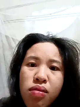 Snapshot of Pretty-haert chatting on February 14, 2026, 12:07 am Pretty-haert online show from February 14, 2026, 12:07 am