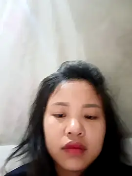 Snapshot of Pretty-haert chatting on February 17, 2026, 12:18 am Pretty-haert online show from February 17, 2026, 12:18 am