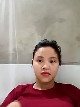 Snapshot of Pretty-haert chatting on February 24, 2026, 8:12 am Pretty-haert online show from February 24, 2026, 8:12 am