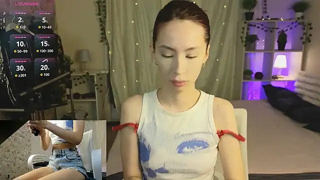 Ssin Megan online show from December 15, 2025, 11:03 am