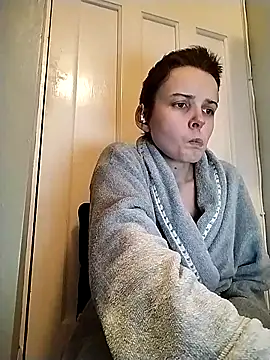 Amy01112 online show from February 3, 2026, 7:08 pm