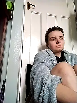 Amy01112 online show from February 15, 2026, 2:47 pm