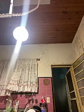 Petebulimia online show from February 11, 2026, 5:01 am