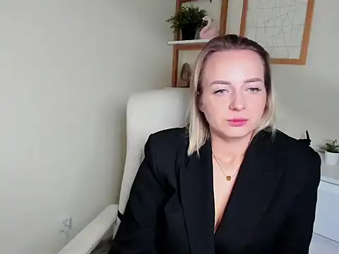 Karenblond online show from December 2, 2025, 6:41 am