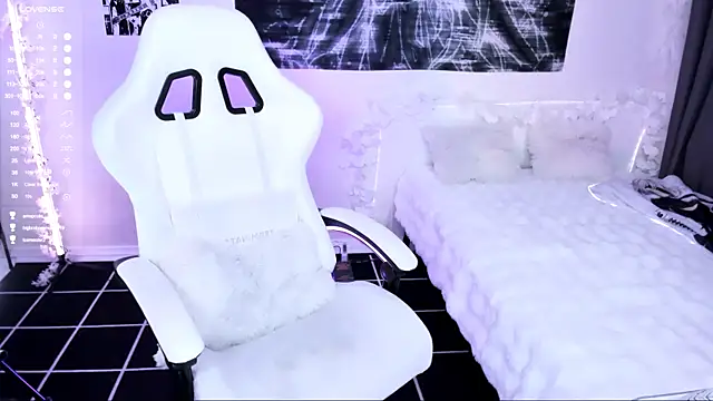 lyric4 online show from March 8, 2026, 2:15 am