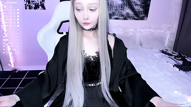 lyric4 online show from April 12, 2026, 1:21 am