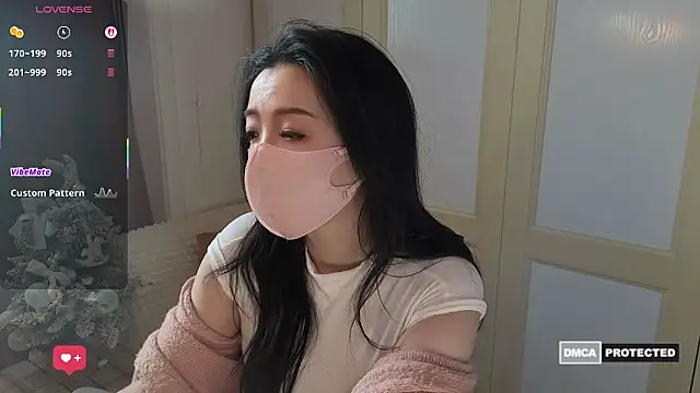 nayomi 34f online show from December 21, 2025, 3:02 am