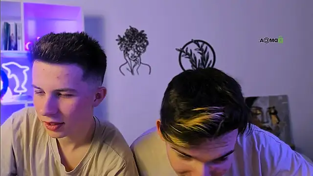 Snapshot of leo_valor chatting on February 15, 2026, 7:32 pm leo valor online show from February 15, 2026, 7:32 pm