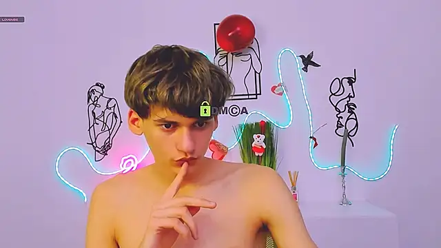 Snapshot of leo_valor chatting on February 17, 2026, 7:53 pm leo valor online show from February 17, 2026, 7:53 pm