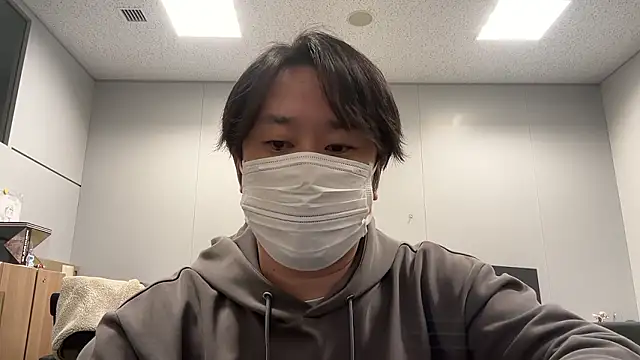 testdesu11111 online show from December 5, 2025, 1:58 am