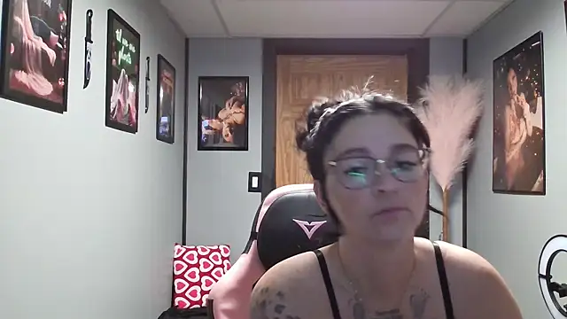 Natalia5Nash online show from February 9, 2026, 1:37 pm