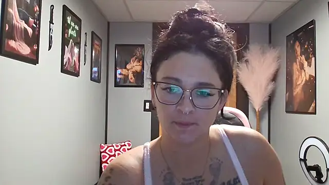 Natalia5Nash online show from February 10, 2026, 2:21 pm