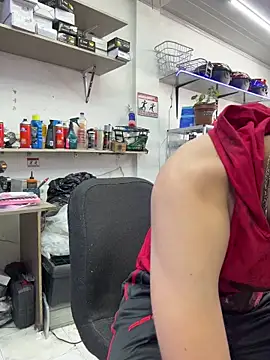 Johan stick online show from December 15, 2025, 5:17 pm