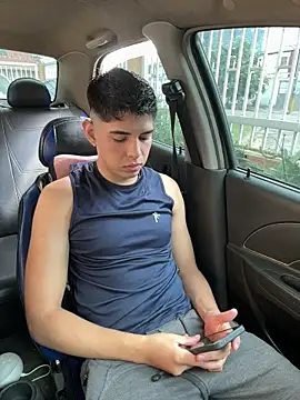 Johan stick online show from December 21, 2025, 6:37 pm