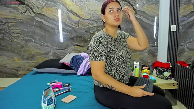 Evy connor online show from January 6, 2026, 11:58 am