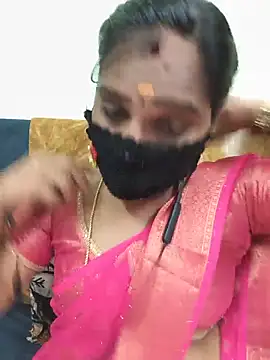 Snapshot of Tamil_Pallavi chatting on May 30, 2026, 5:21 pm Tamil Pallavi online show from May 30, 2026, 5:21 pm