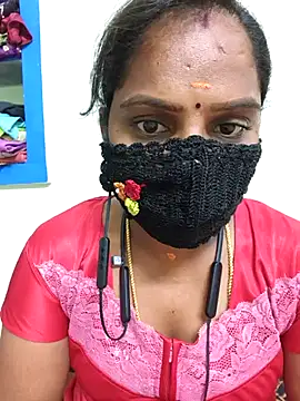 Snapshot of Tamil_Pallavi chatting on June 18, 2026, 5:19 am Tamil Pallavi online show from June 18, 2026, 5:19 am
