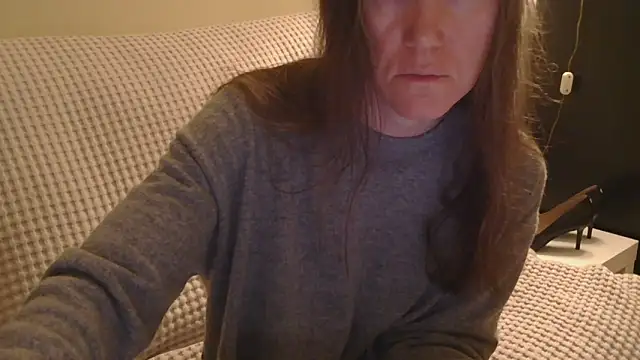 AuroraAG online show from April 8, 2026, 3:23 pm