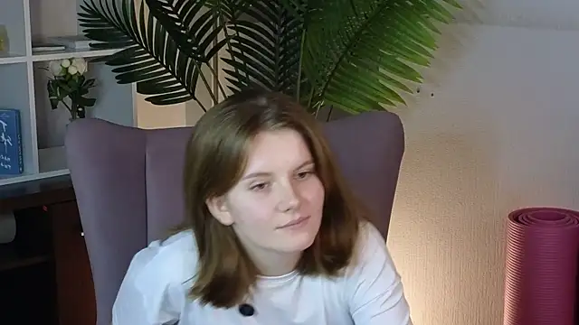 Snapshot of JanuaryElders chatting on December 3, 2025, 1:20 pm JanuaryElders online show from December 3, 2025, 1:20 pm