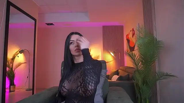 Ivy Trix online show from April 8, 2026, 6:19 pm