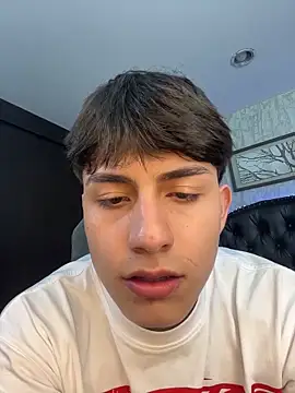 Lander Cruz online show from February 19, 2026, 8:27 pm