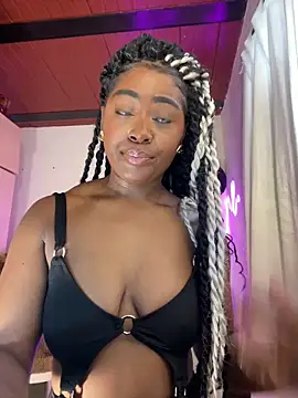 Cynthia es online show from April 17, 2026, 4:21 pm