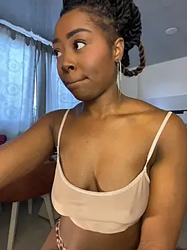 Cynthia es online show from July 28, 2026, 6:31 pm