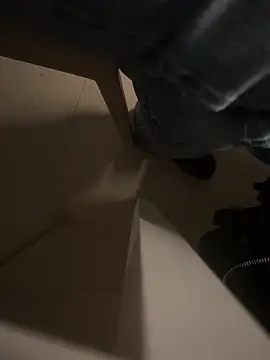 Snapshot of andresbale chatting on February 8, 2026, 2:59 am andresbale online show from February 8, 2026, 2:59 am