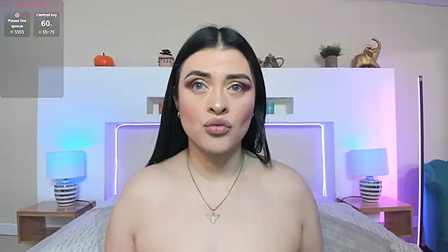 AnikaRomanoff  online show from January 15, 2026, 11:26 am