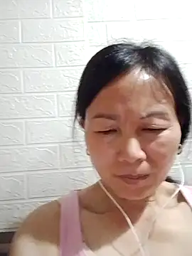 Lili-123k online show from March 22, 2026, 3:59 pm