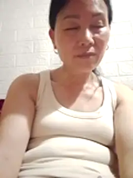 Lili-123k online show from March 28, 2026, 6:07 pm