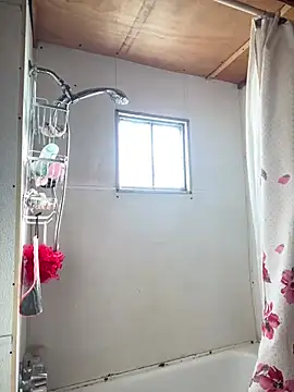 Imnotabatman45 online show from April 8, 2026, 11:16 pm