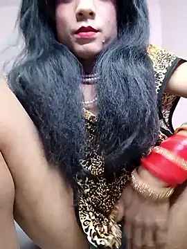 Lovely Ladyboy star online show from January 7, 2026, 6:43 pm