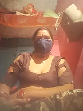 Your-shreya143 online show from December 17, 2025, 1:28 pm