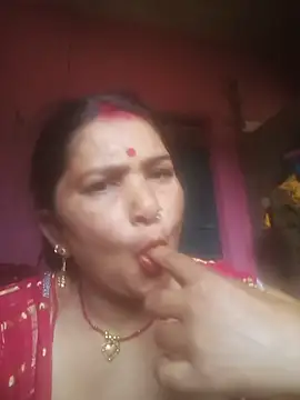 Your-shreya143 online show from May 25, 2026, 10:54 am