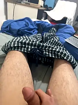 Snapshot of romanfilms1 chatting on December 2, 2025, 9:14 am romanfilms1 online show from December 2, 2025, 9:14 am