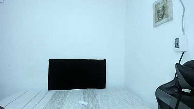 nikkita-nod online show from March 25, 2026, 6:30 am