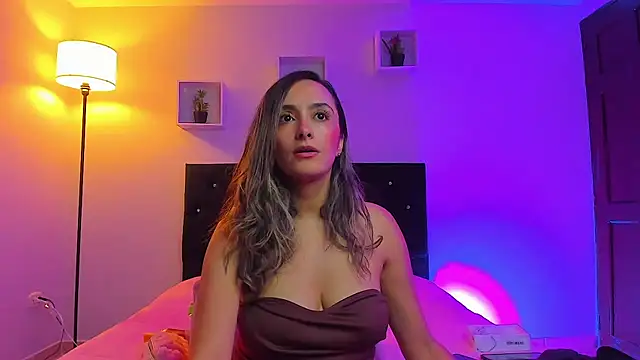 Victoria Rose  online show from April 1, 2026, 3:51 am