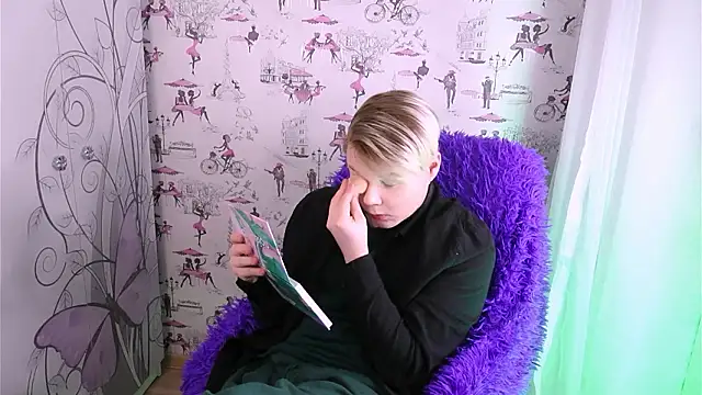 Snapshot of Brian_Mils chatting on February 11, 2026, 11:37 am Brian Mils online show from February 11, 2026, 11:37 am