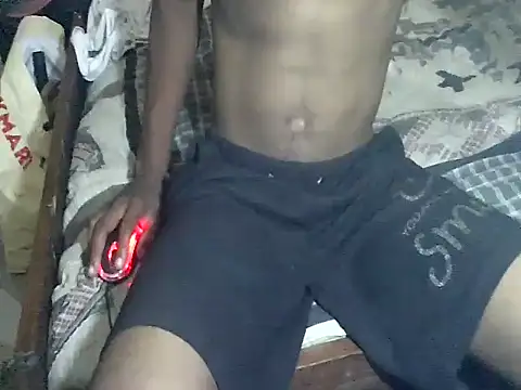 londanirc online show from December 16, 2025, 2:33 pm