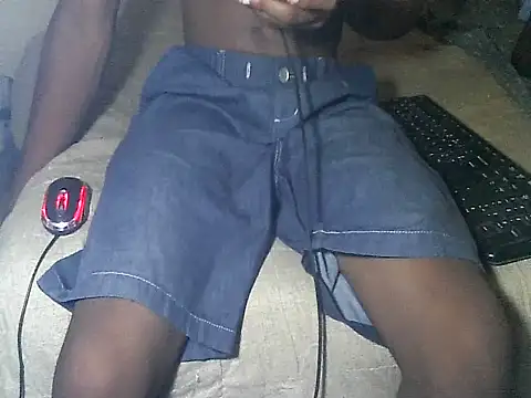 Snapshot of londanirc chatting on February 28, 2026, 11:33 am londanirc online show from February 28, 2026, 11:33 am