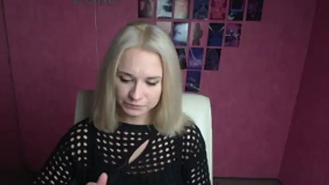 Melodie Aster online show from April 9, 2026, 5:29 am