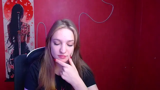 Katie Rosiee online show from December 17, 2025, 12:22 pm