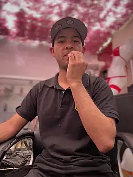 SweeXioji online show from March 17, 2026, 8:45 pm