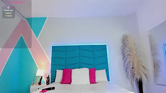 Snapshot of _victoria_collins_ chatting on February 13, 2026, 7:54 pm victoria collins online show from February 13, 2026, 7:54 pm