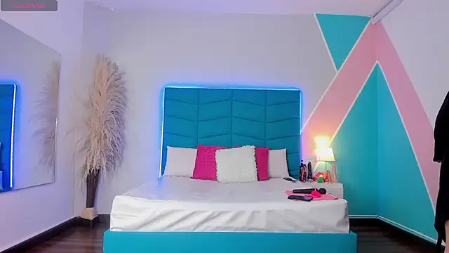 Snapshot of _victoria_collins_ chatting on February 28, 2026, 8:32 pm victoria collins online show from February 28, 2026, 8:32 pm