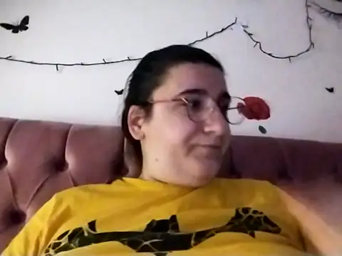 Snapshot of Dana92va chatting on February 6, 2026, 5:38 pm Dana92va online show from February 6, 2026, 5:38 pm