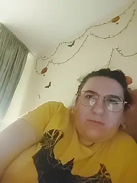 Snapshot of Dana92va chatting on February 8, 2026, 11:35 am Dana92va online show from February 8, 2026, 11:35 am