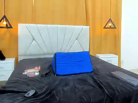 Snapshot of Kamila_Steward chatting on January 31, 2026, 7:11 pm Kamila Steward online show from January 31, 2026, 7:11 pm